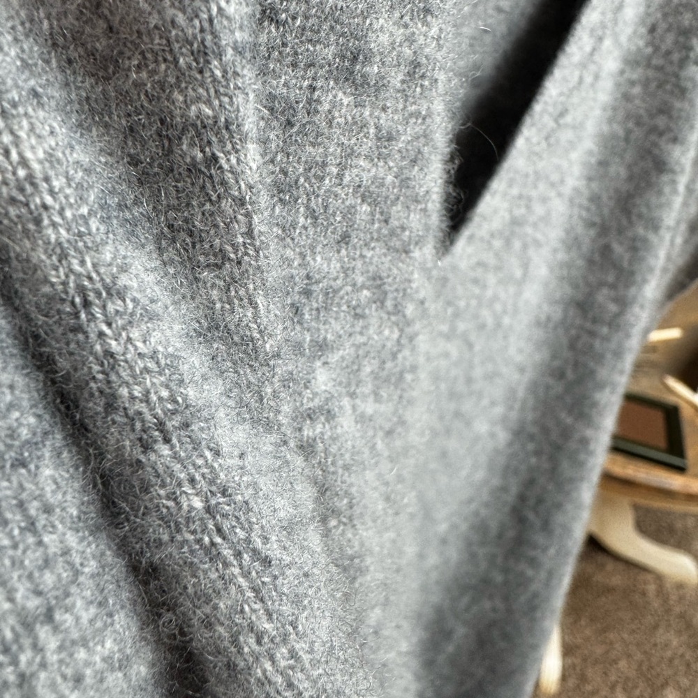 Nordstrom Grey Cashmere V-Neck Sweater Vest - Picture 5 of 6